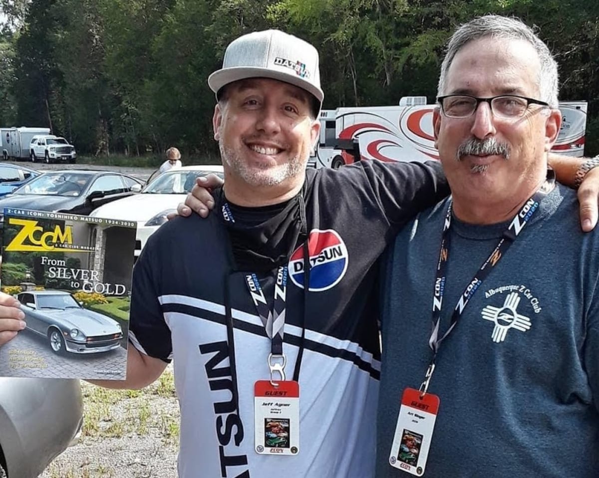 LACar.com Field Correspondent in Nashville Jeff Agner (left) with ZCCM Magazine Publisher Art Singer.