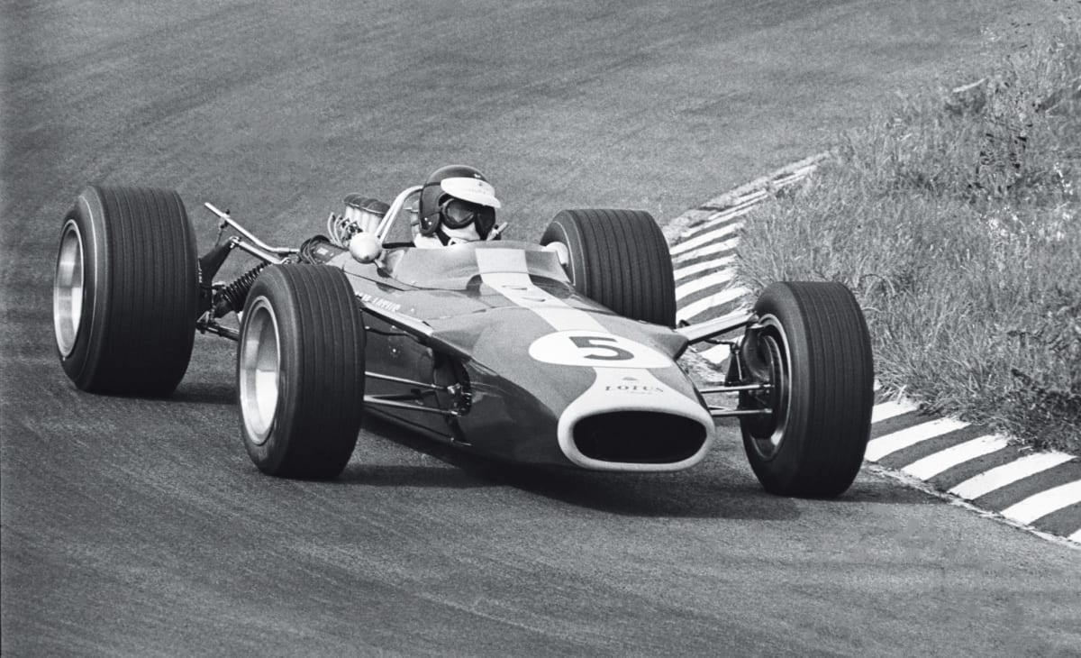 Jim Clark aboard the game-changing Lotus 49 (© Pete Biro)