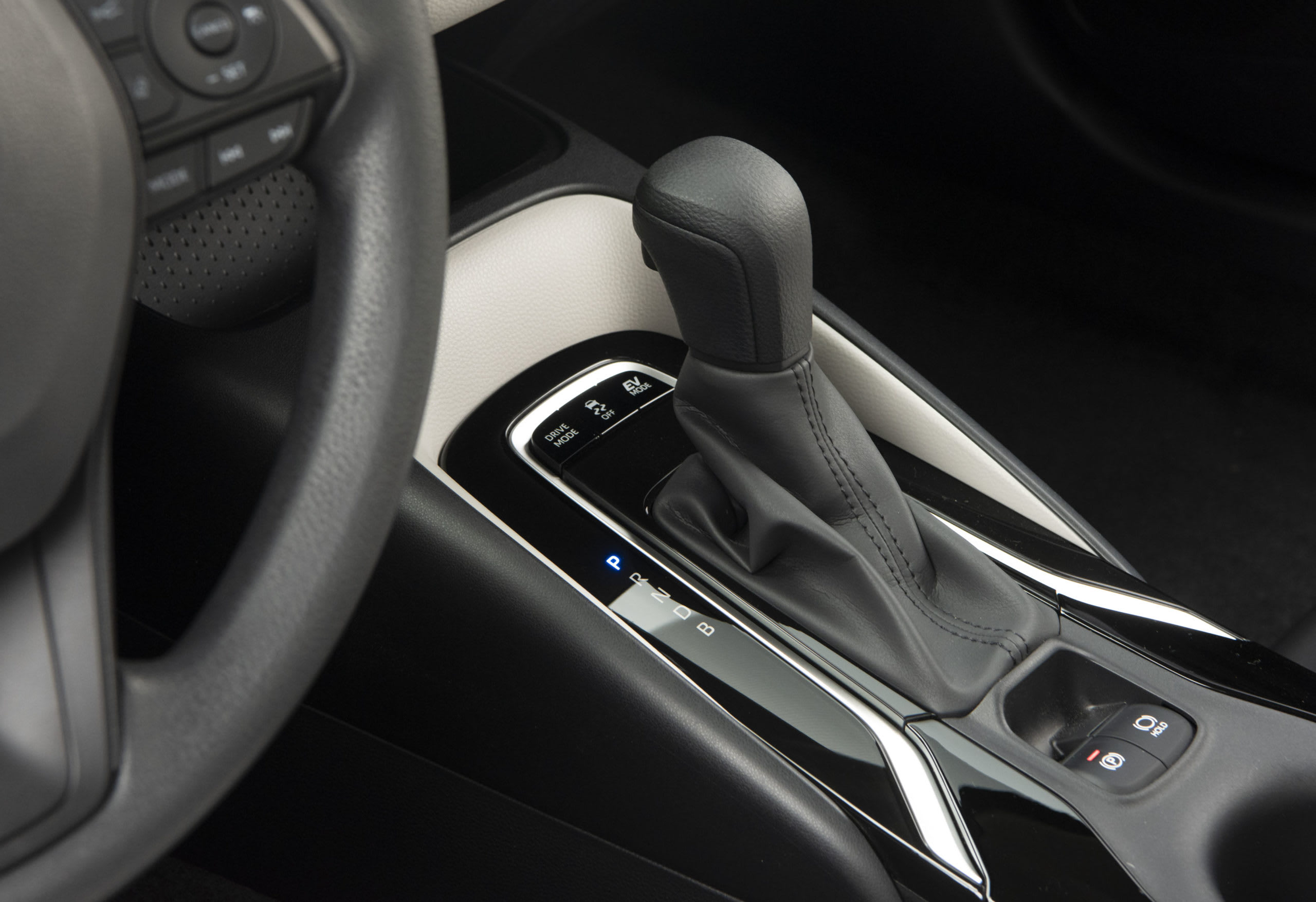 Thankfully, Toyota chose not to follow the trendy use of ghetto-blaster inspired styling for its interior.