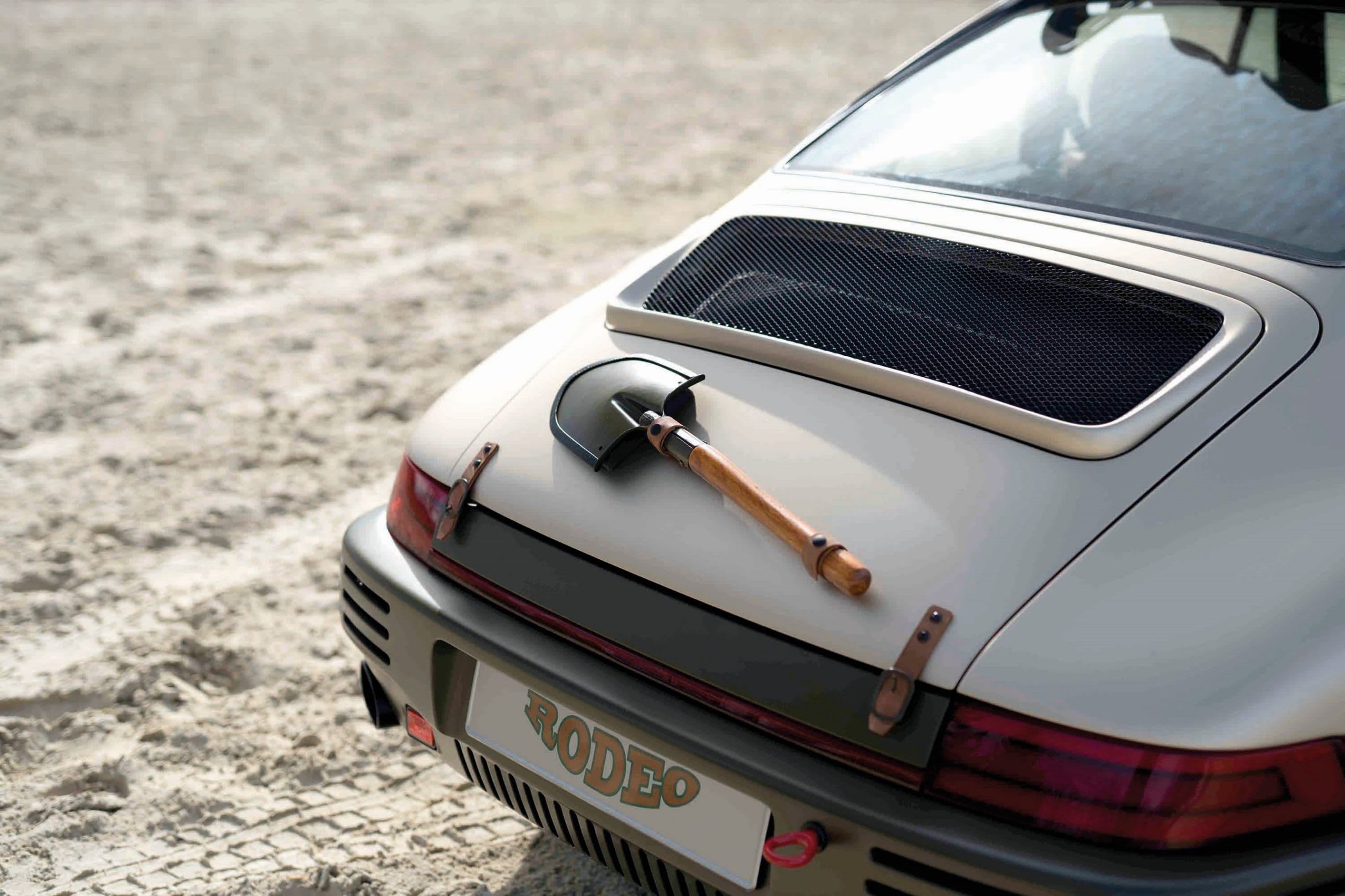 a shovel attached to a RUF Rodeo Concept