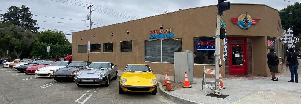 Autobooks- Aerobooks store in Burbank. The Z brotherhood responded to the call.