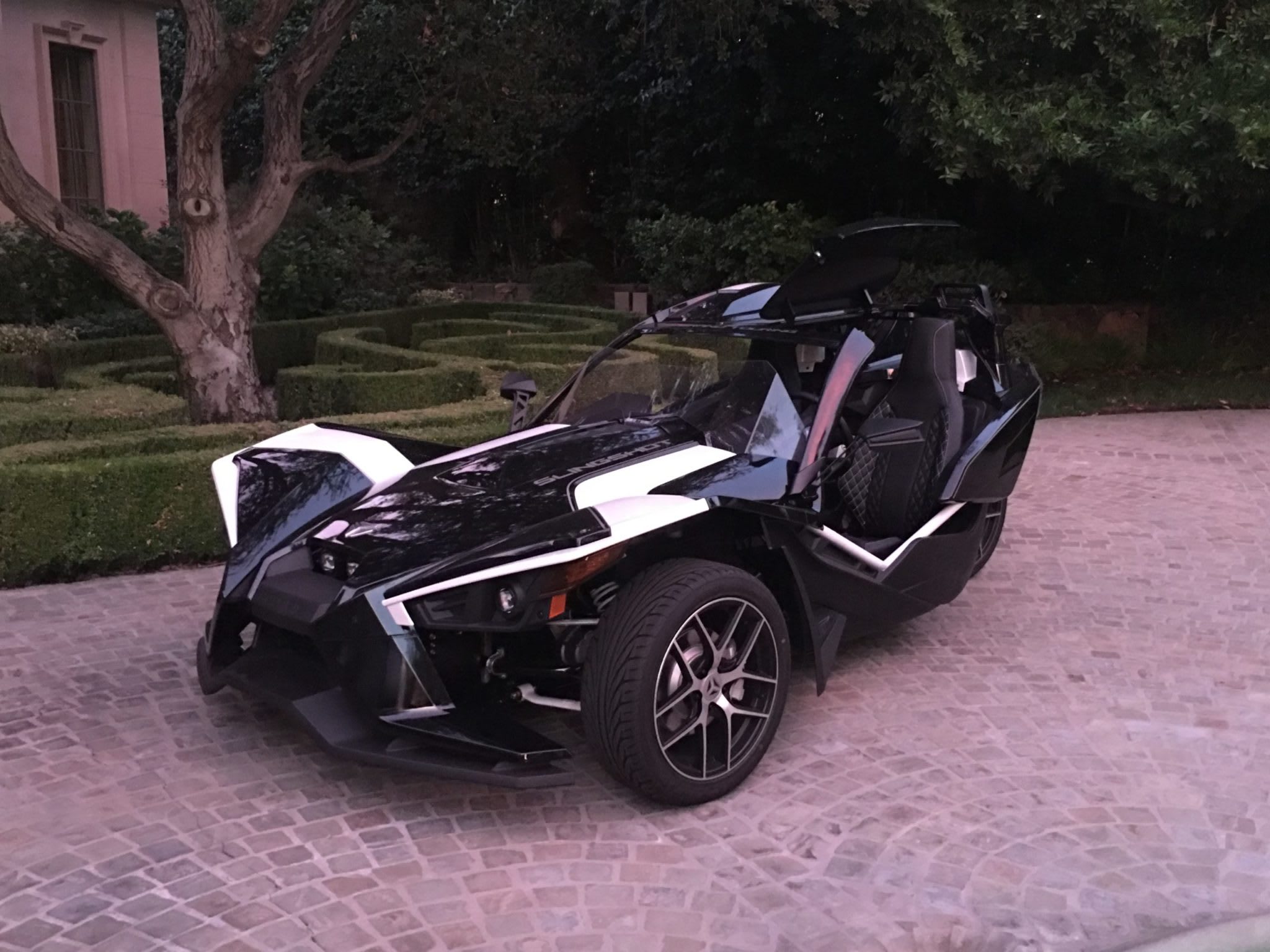 Polaris Slingshot Grand Touring front angle