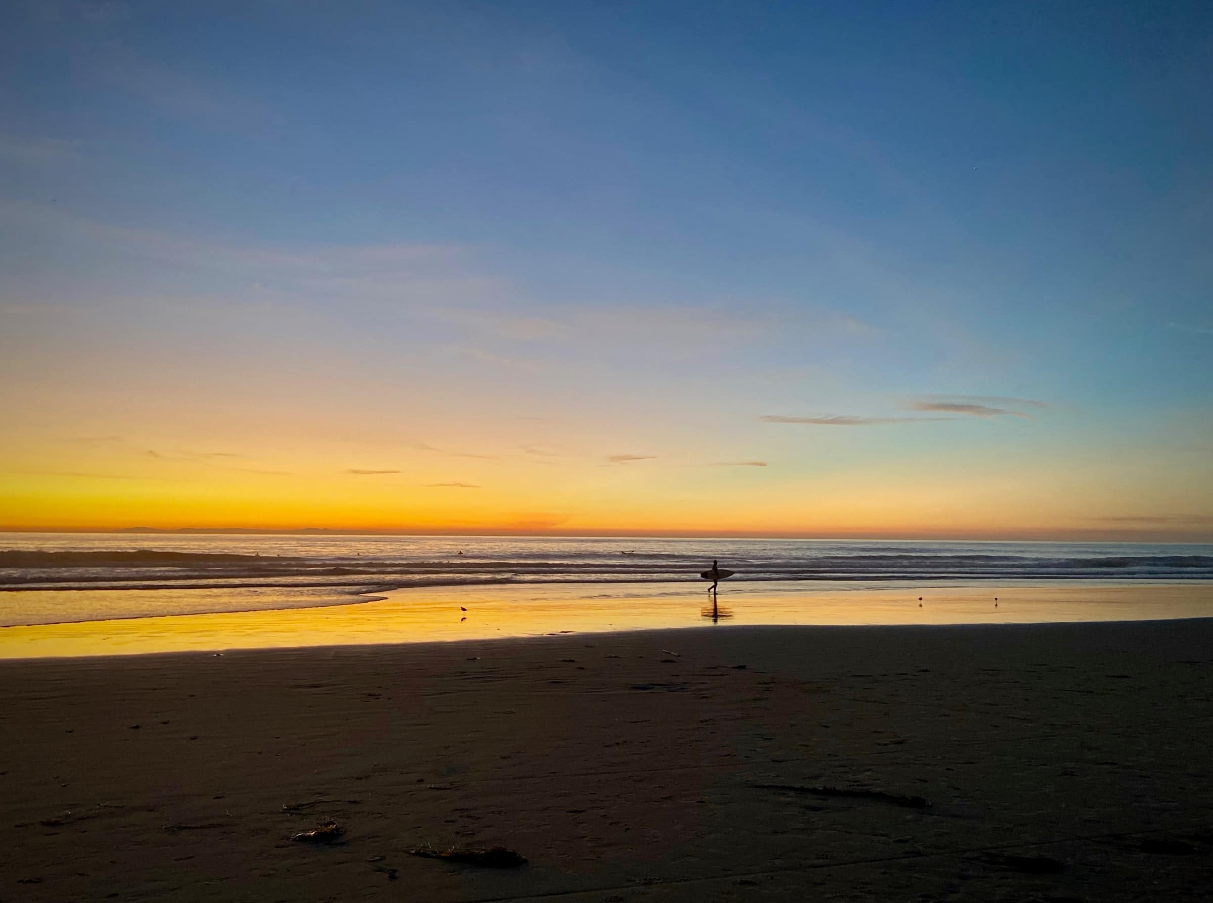 California sunset from a family-friendly beach in Southern California
