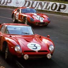 the breadvan in racing action