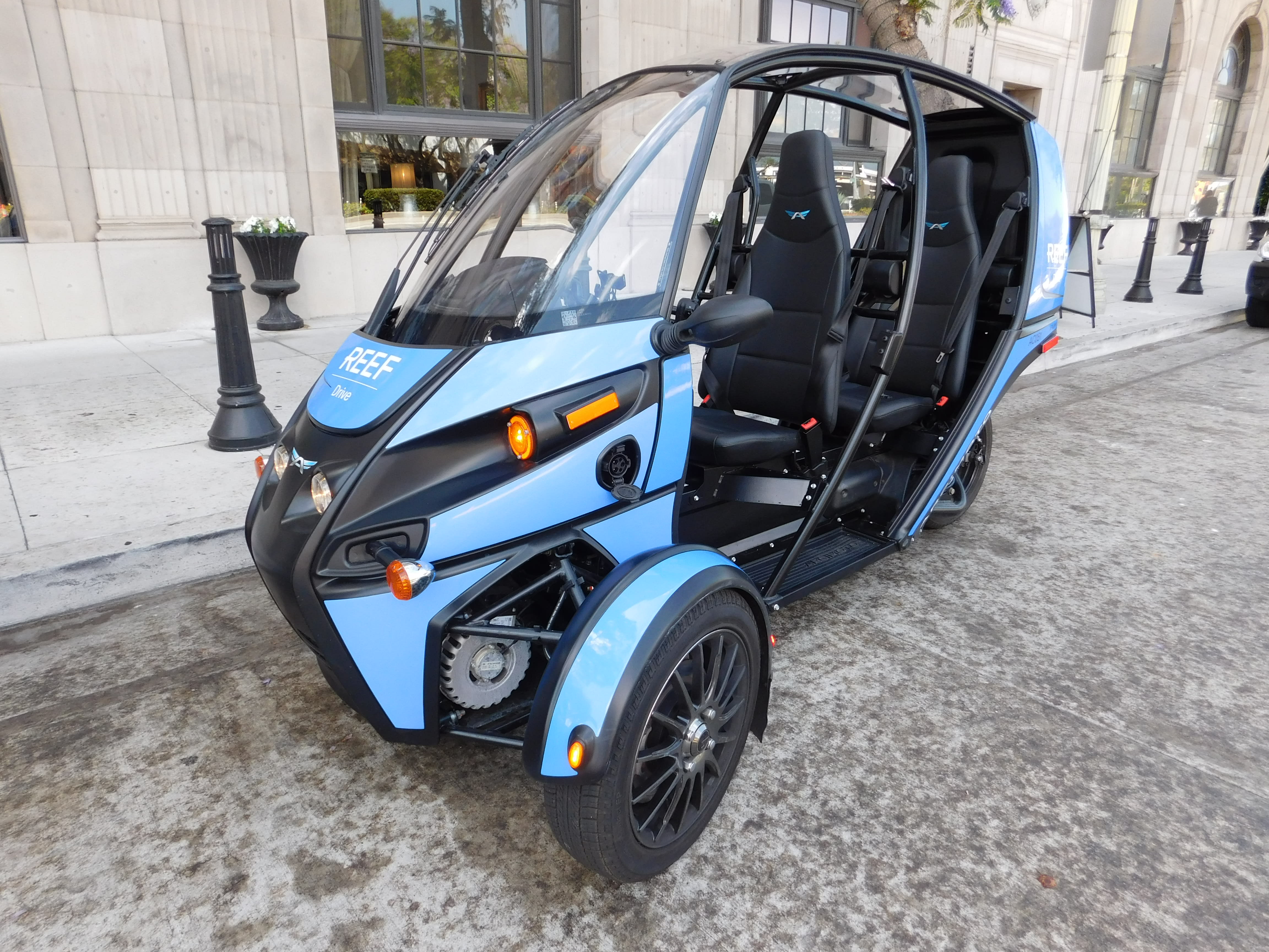 the left exterior of the Arcimoto FUV
