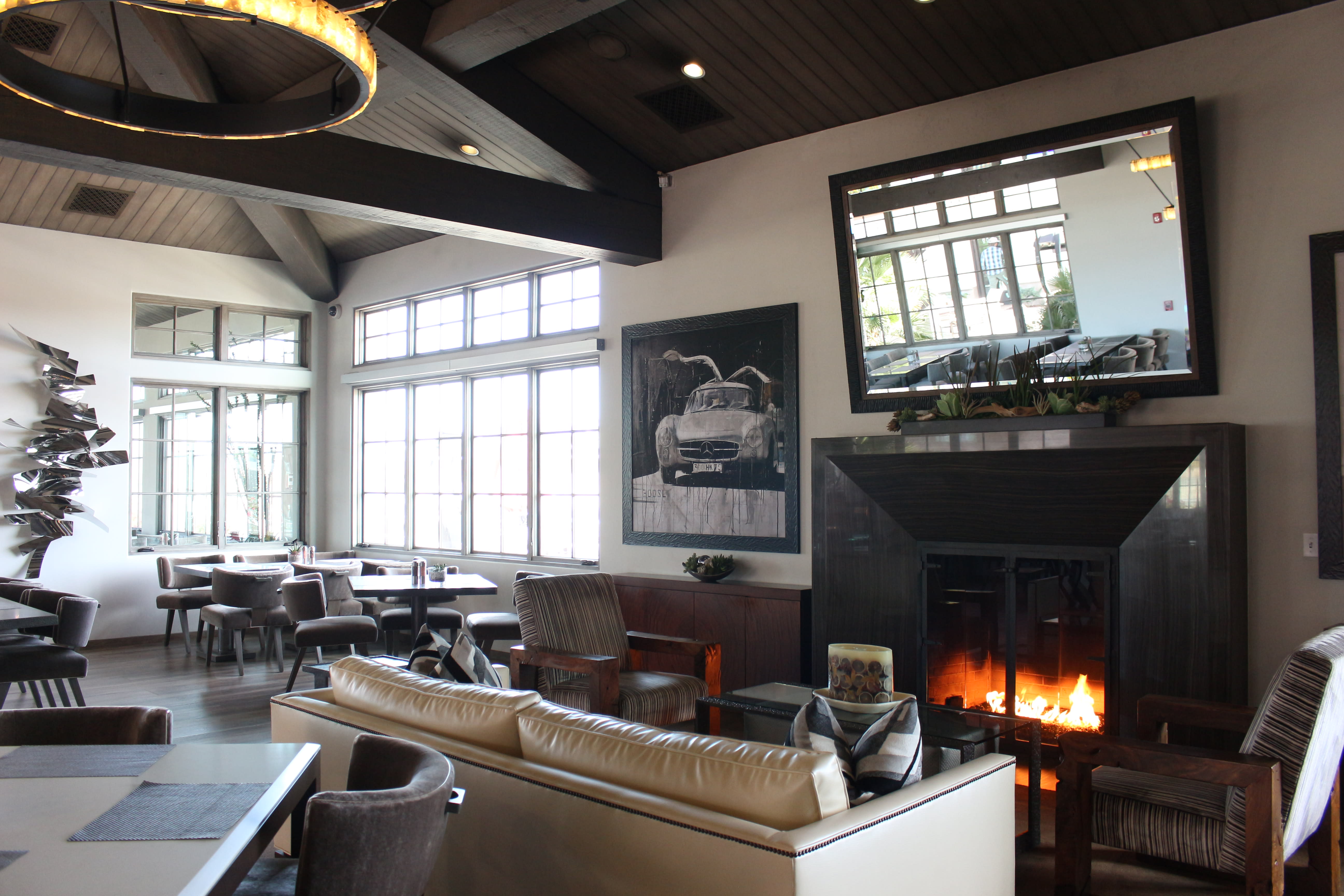 one of the lounges at The Thermal Club