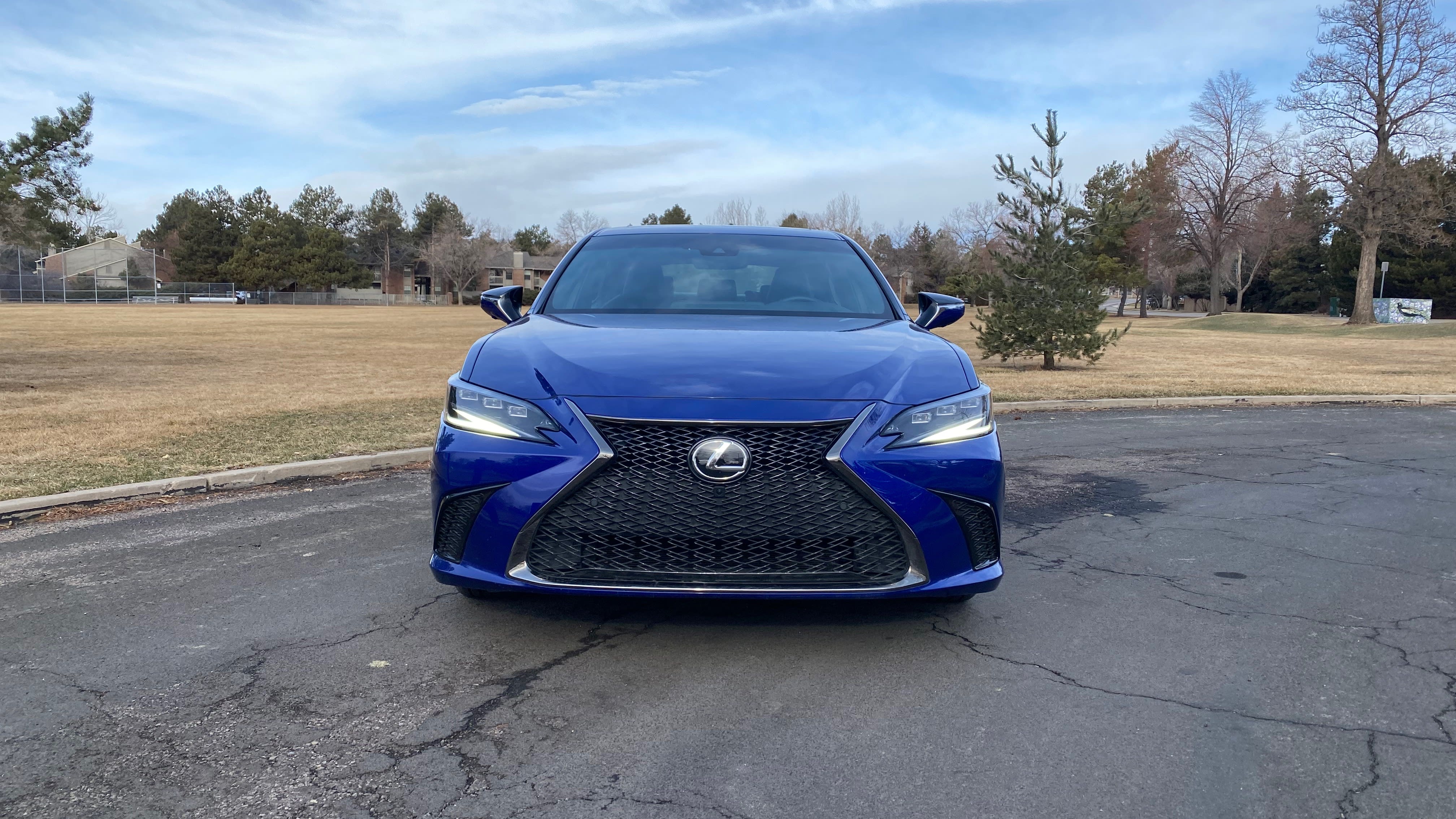 image of the 2023 Lexus ES350 F Sport H as seen from the front