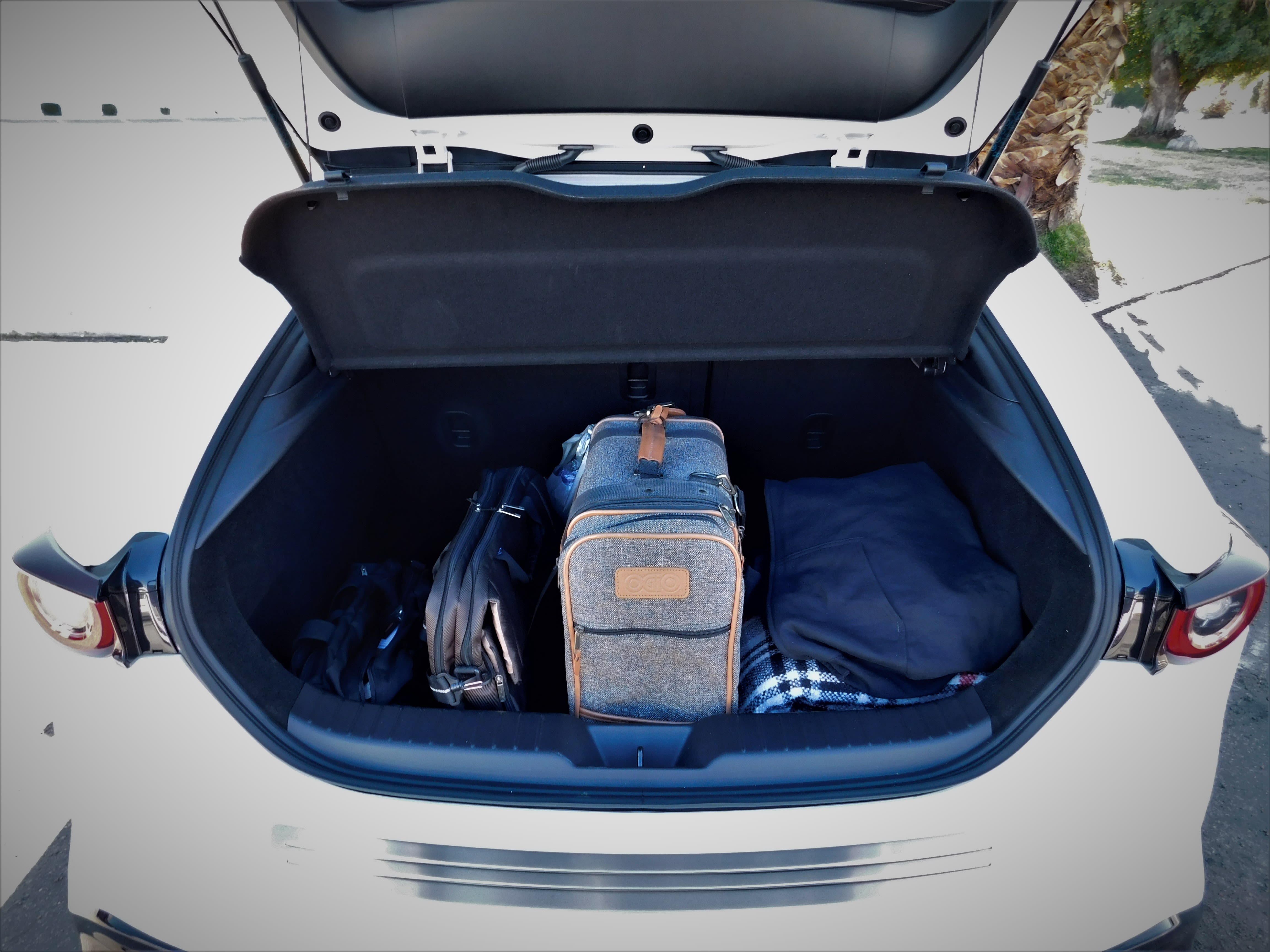 image of the trunk space of the 2023 Mazda3 Hatchback