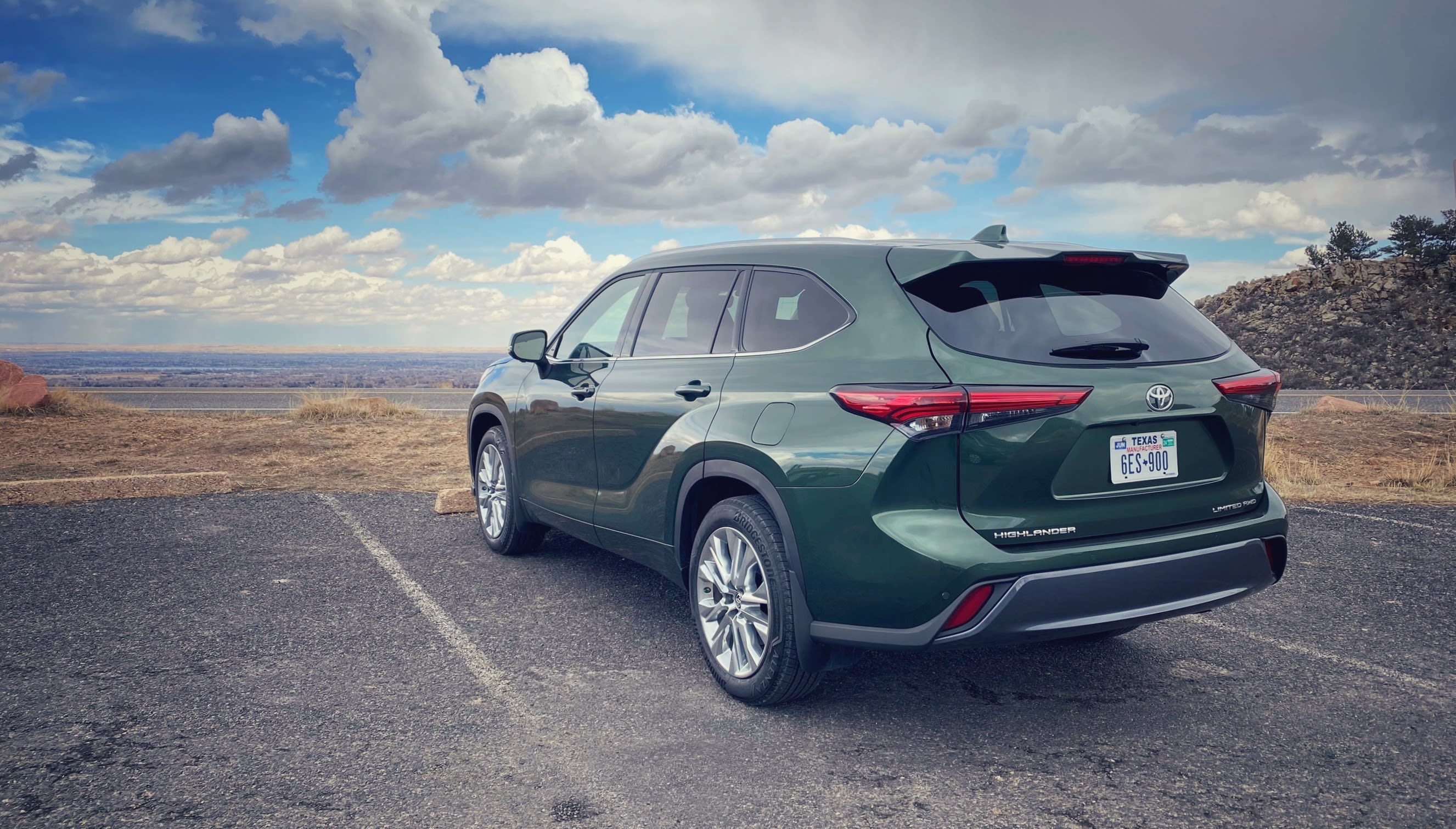 exterior image of the 2023 Toyota Highlander