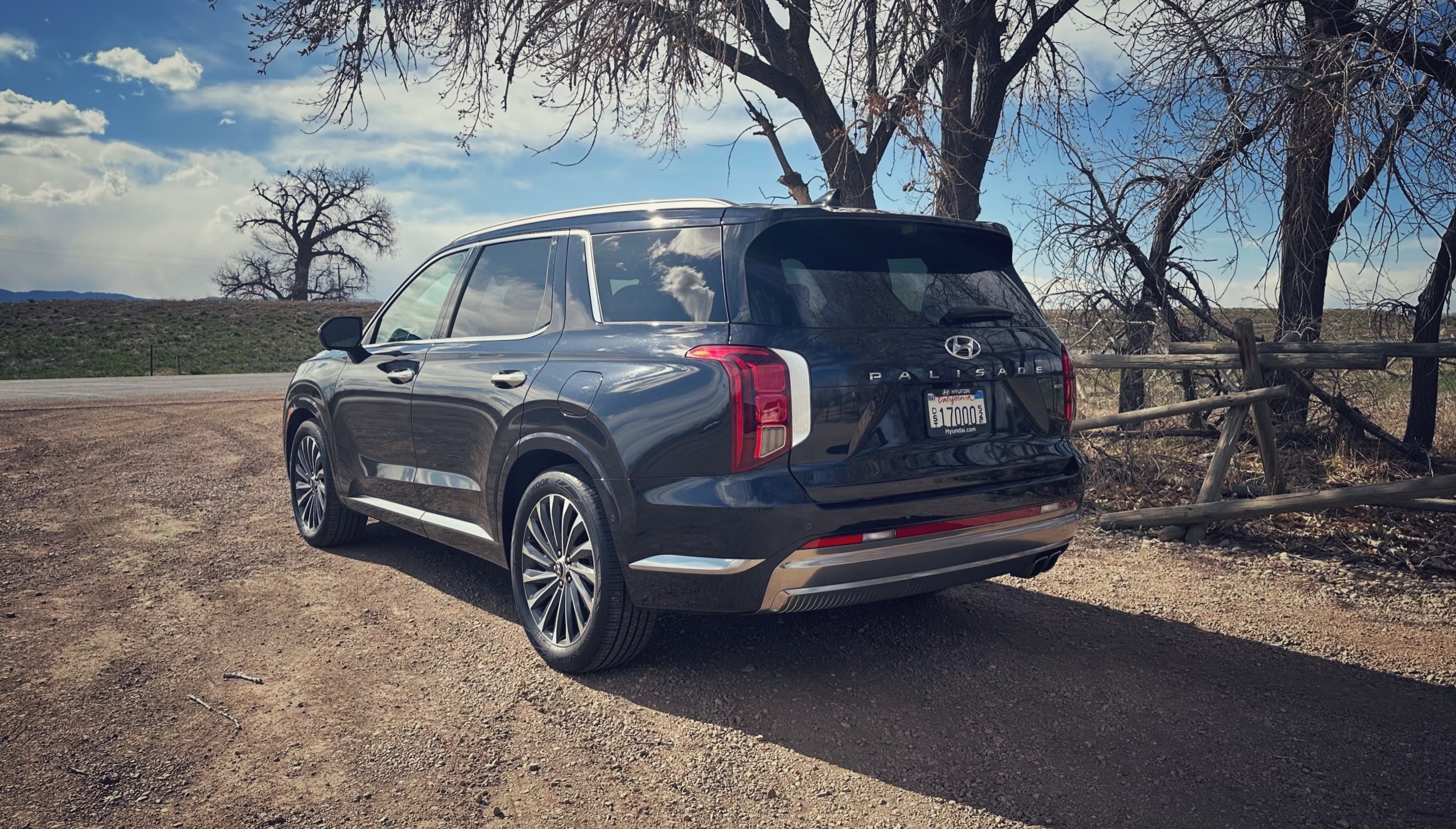 rear exterior view of the 2023 Hyundai Palisade