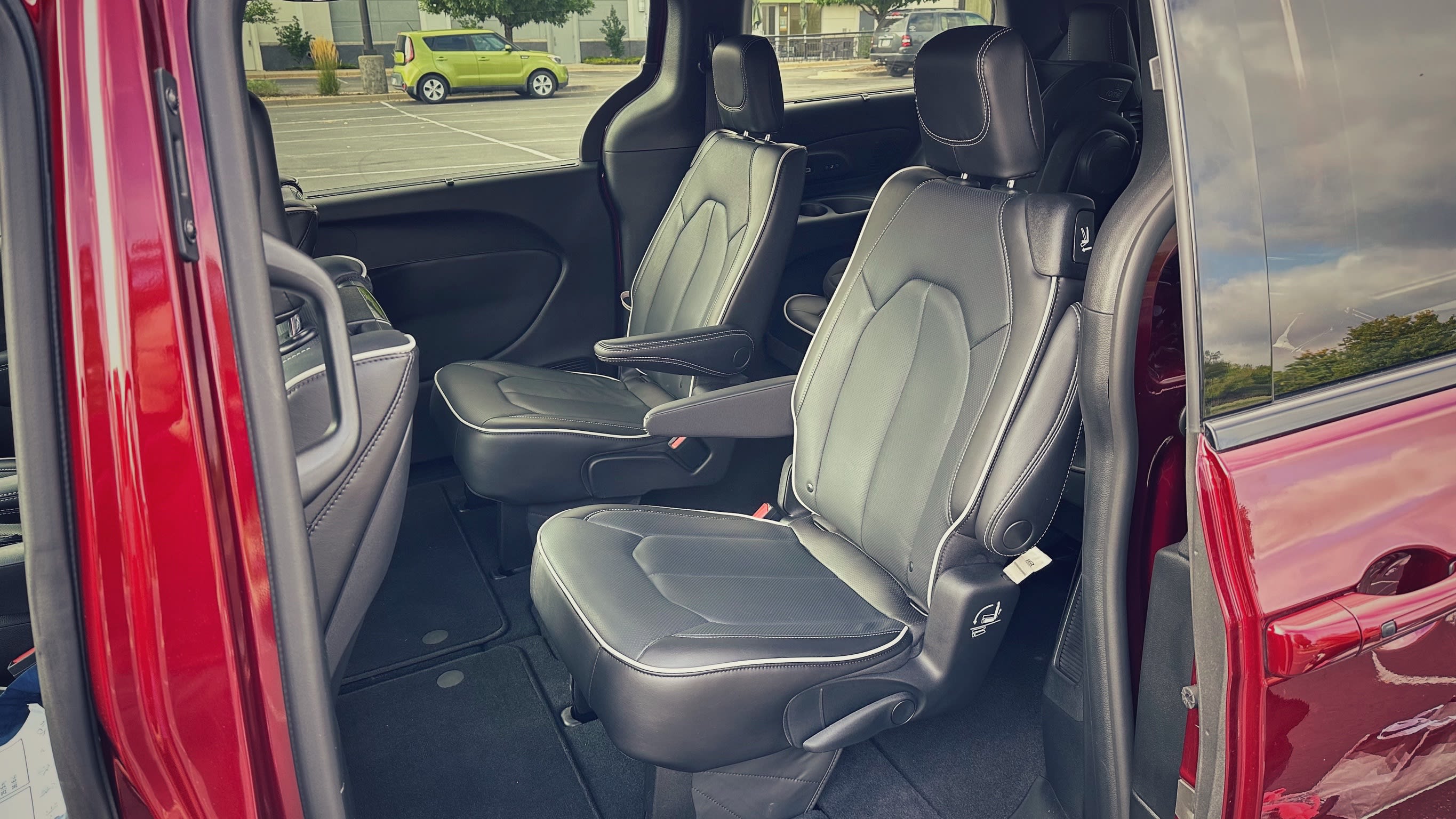 second row seats in the 2023 Chrysler Pacifica