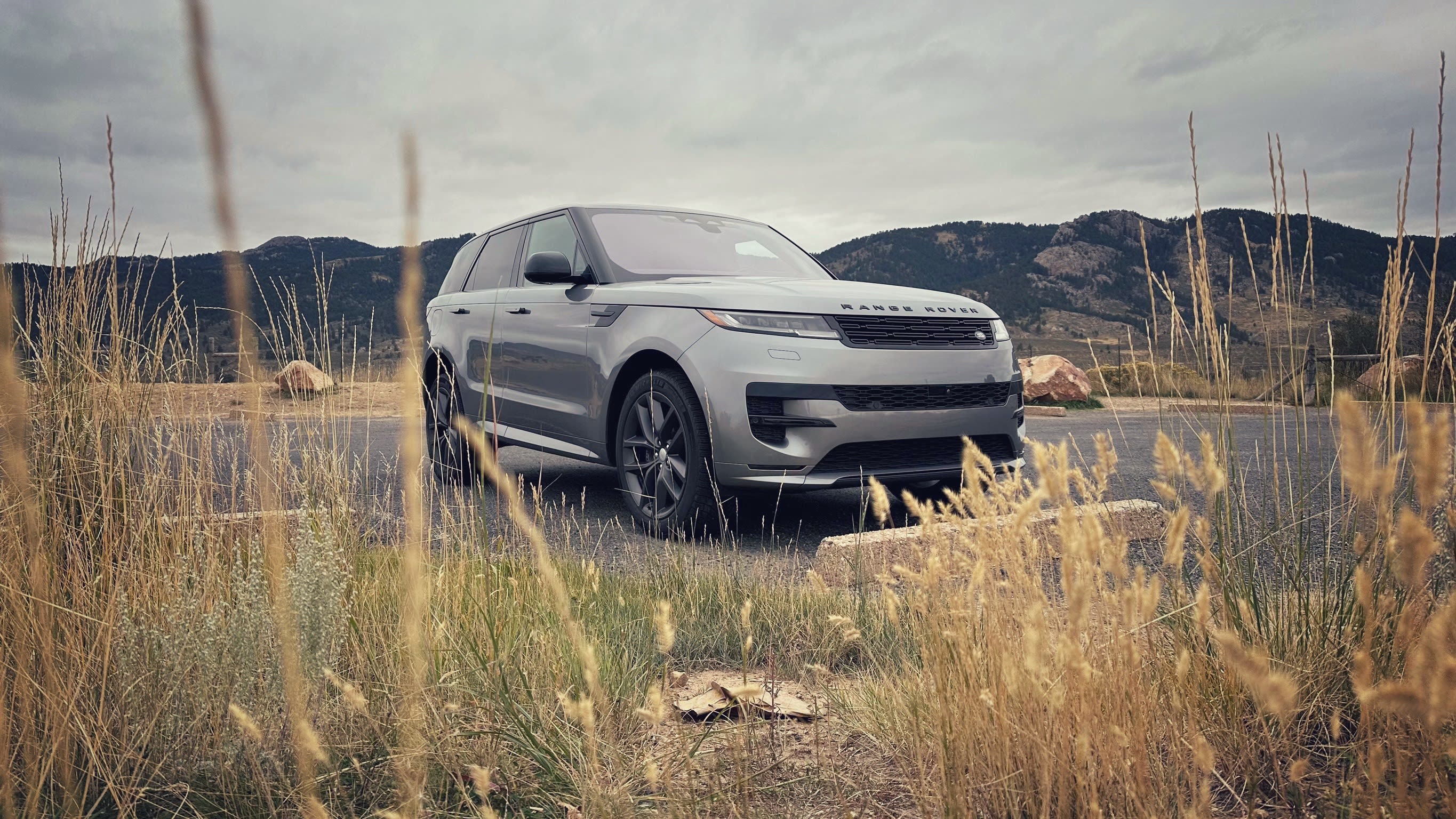 image of the 2023 Range Rover Sport