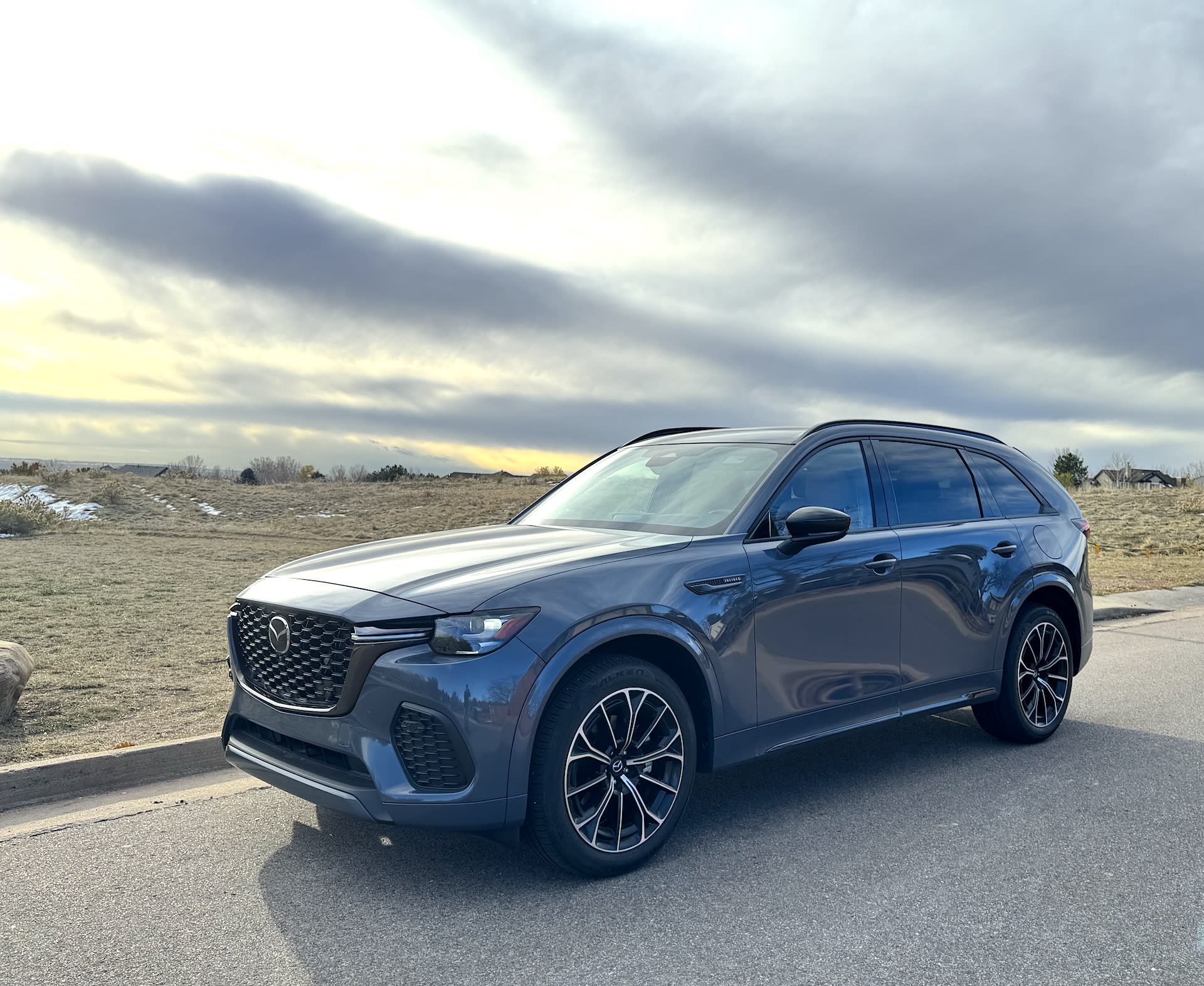 Exterior of the 2025 Mazda CX-70