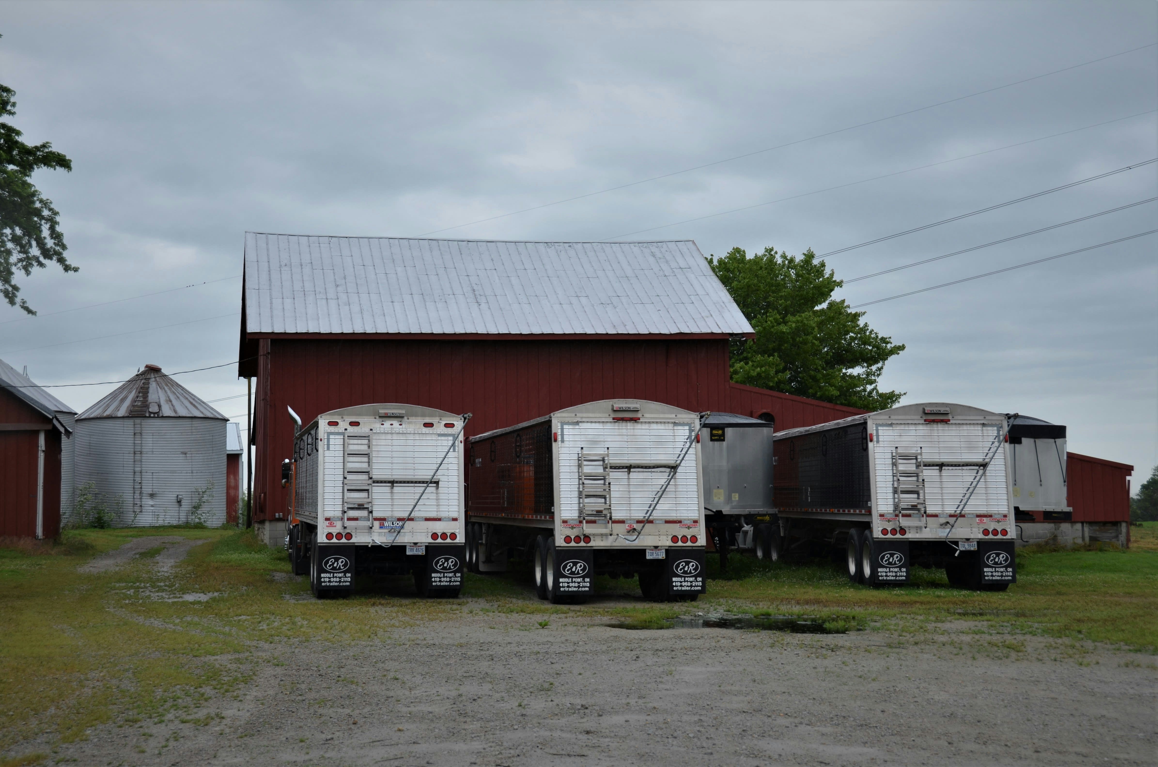 Choosing trailer parts