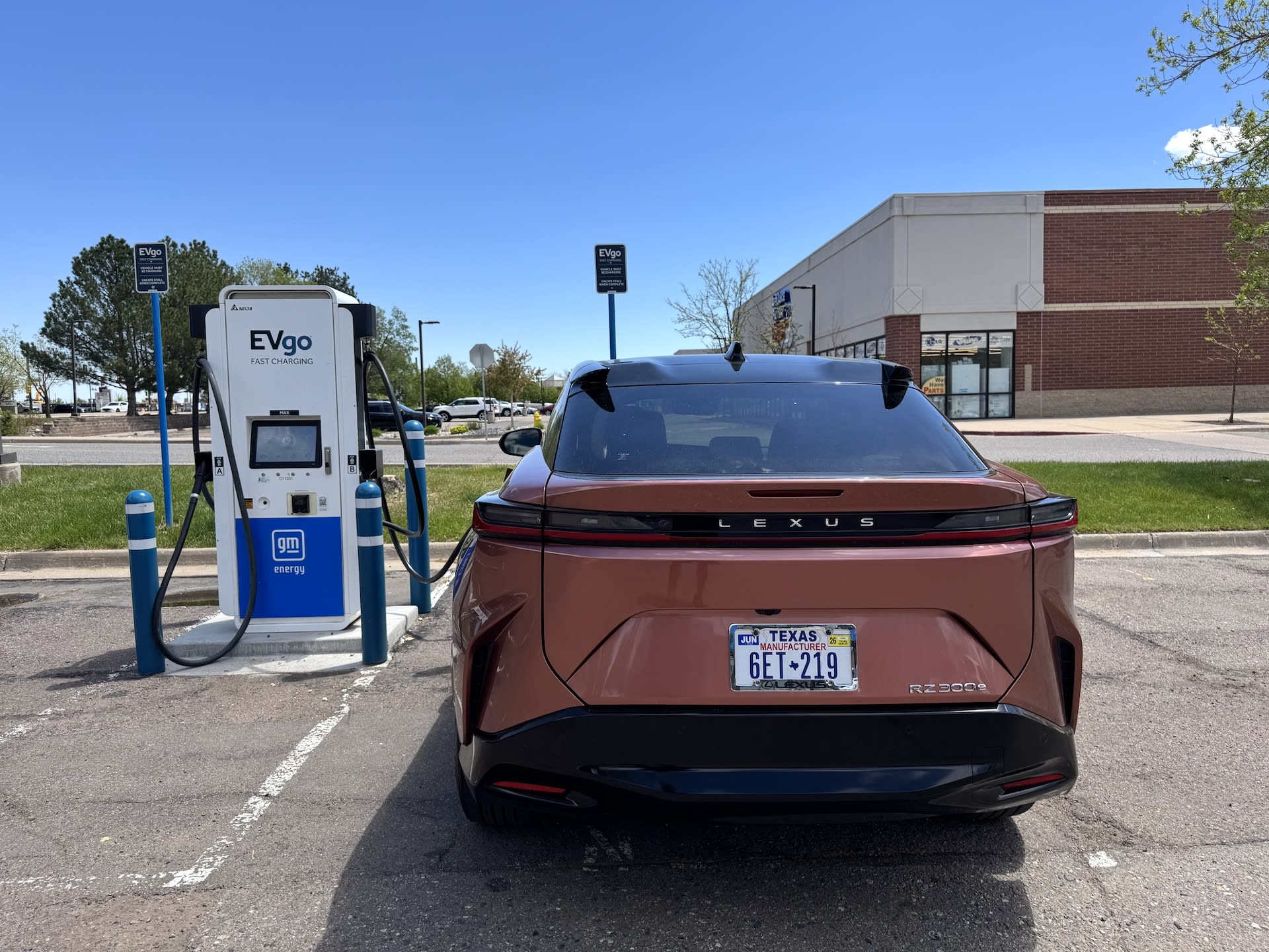 A Lexus RZ at the charging station
