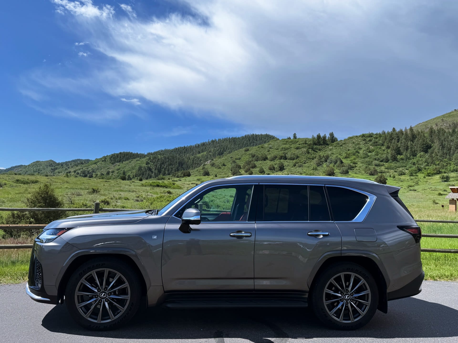 exterior side view of the 2025 Lexus LX700h