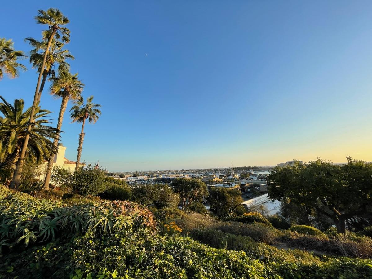 overview of Newport Beach