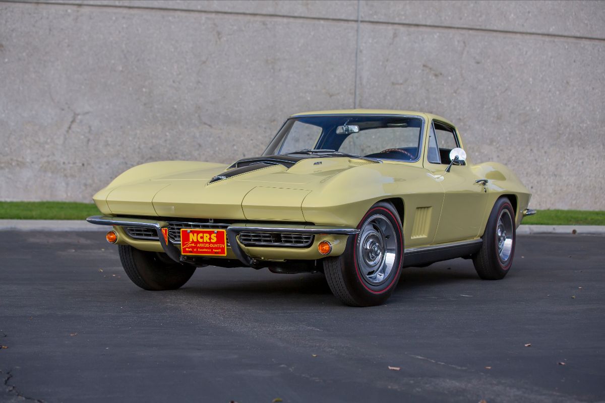 Mecum Glendale 2021 42.3 Million LACAR