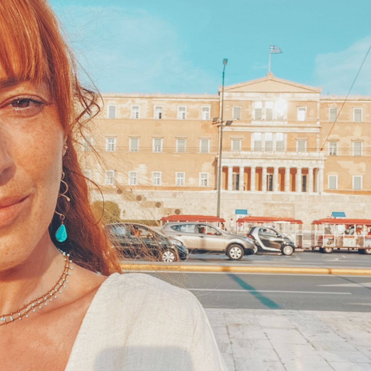 Riri Mak from Athens on Localie