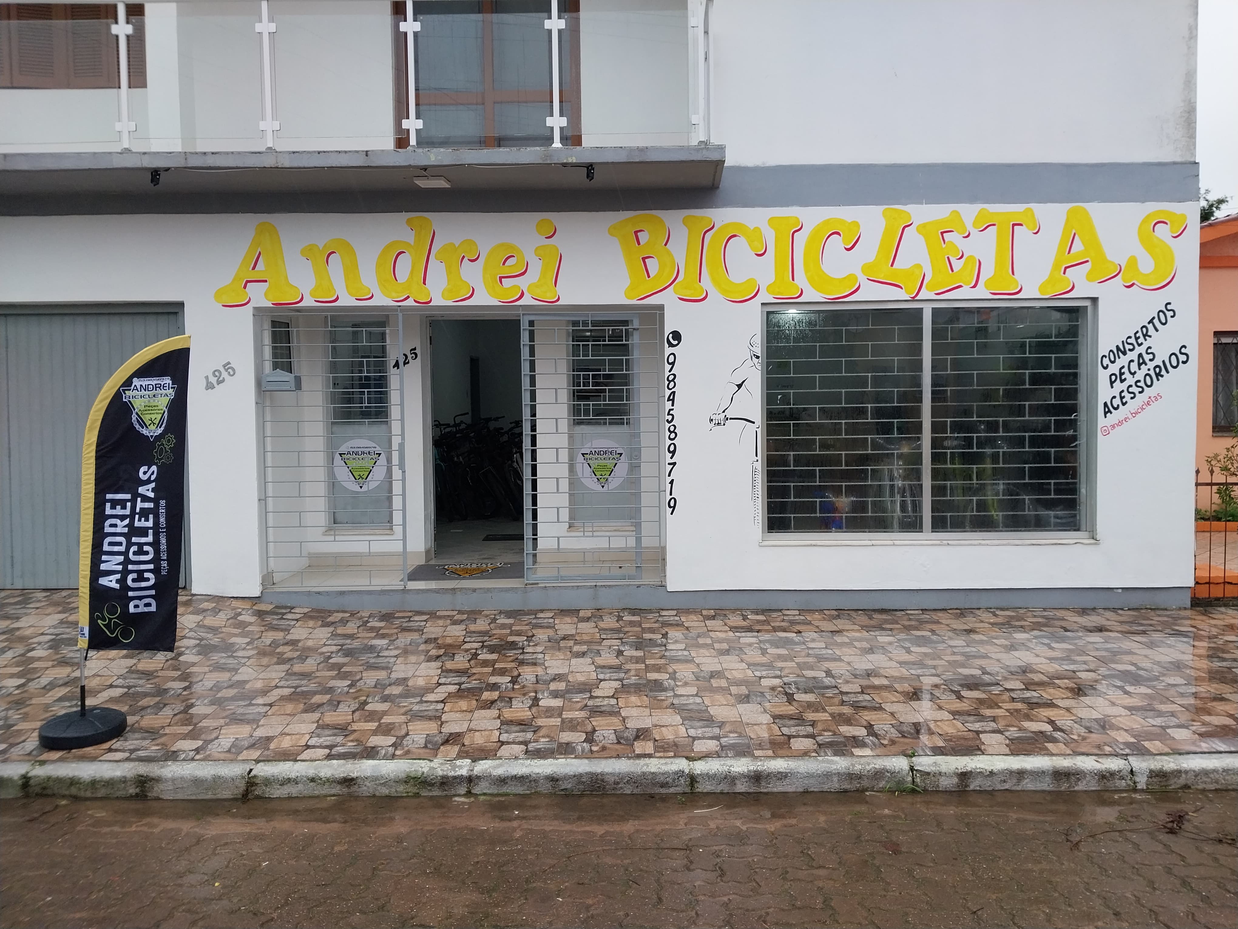 Foto de Capa da Andrei Bicicletas