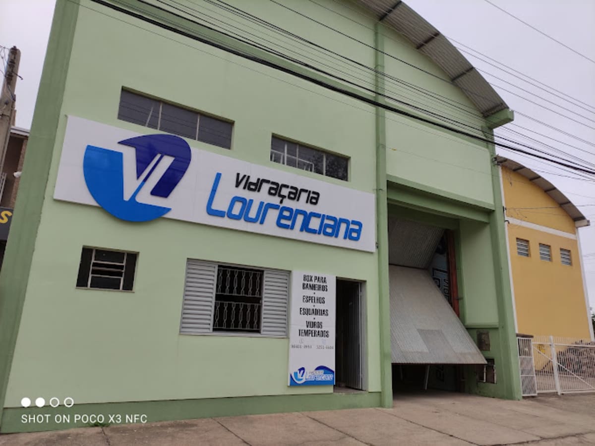 Foto de Capa da Vidraçaria Lourenciana