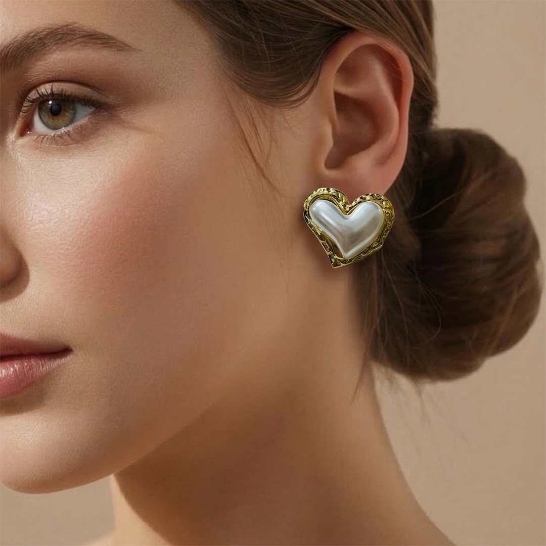 velvet pearl heart studs