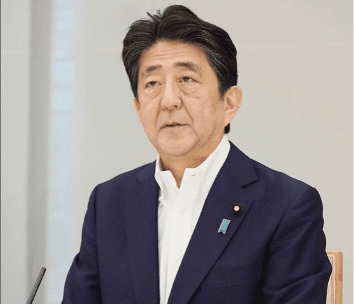 Nguyên Thủ tướng Abe Shinzo 