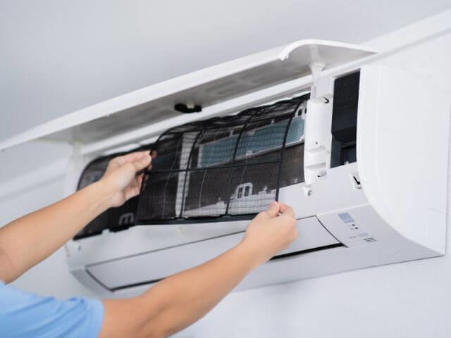 Cùng bạn khám phá Nhật Bản 6 sử dụng điều khiển điều hoà ở Nhật Bản