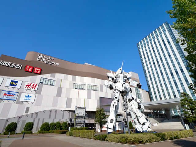 trung tâm mua sắm ở Tokyo Diver City Tokyo Plaza