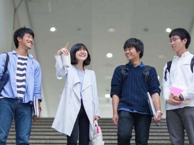 sinh viên đại học Nhật Bản