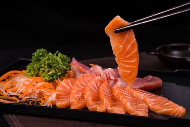 sashimi ẩm thực Nhật Bản