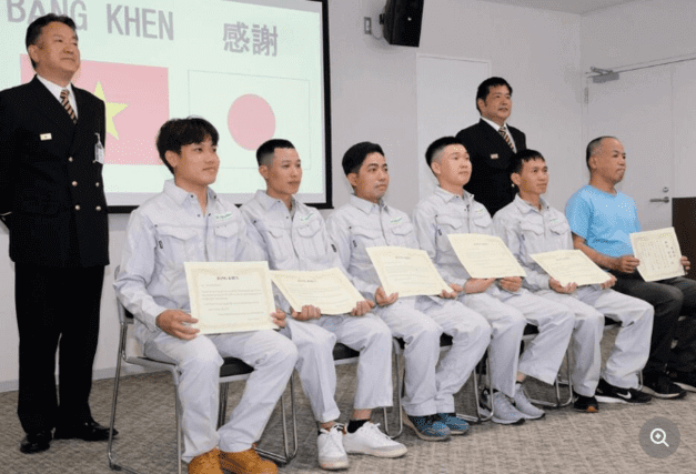 5 người Việt nhận bằng khen vì chung tay chữa cháy trong vụ hoả hoạn ở Hyogo
