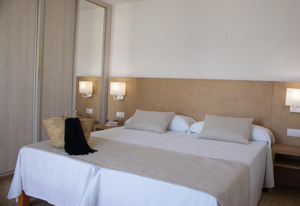 Sea View elegant modern Apartment, SAN ANTONIO – Margepre – Bedroom 3