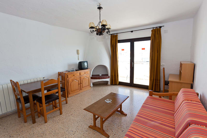 Quiet Sea View Apartment Cafè del Mar, SAN ANTONIO – Margesta – Living Room