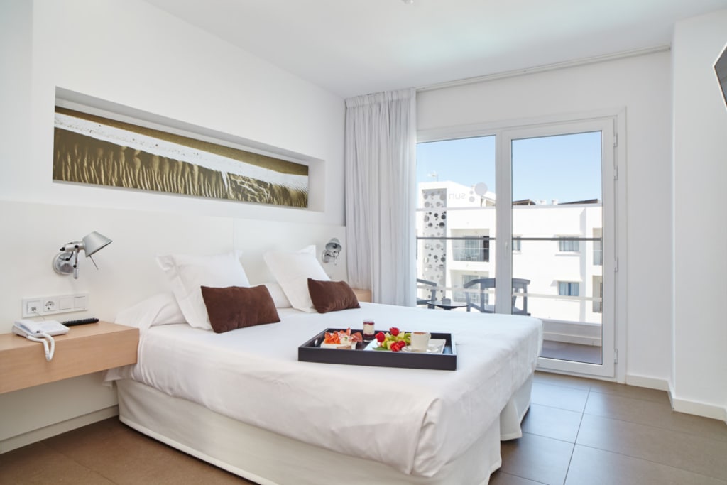 Luxury Swimming Pool Apartment, PLAYA D_EN BOSSA Ibsuapt – Bedroom 4
