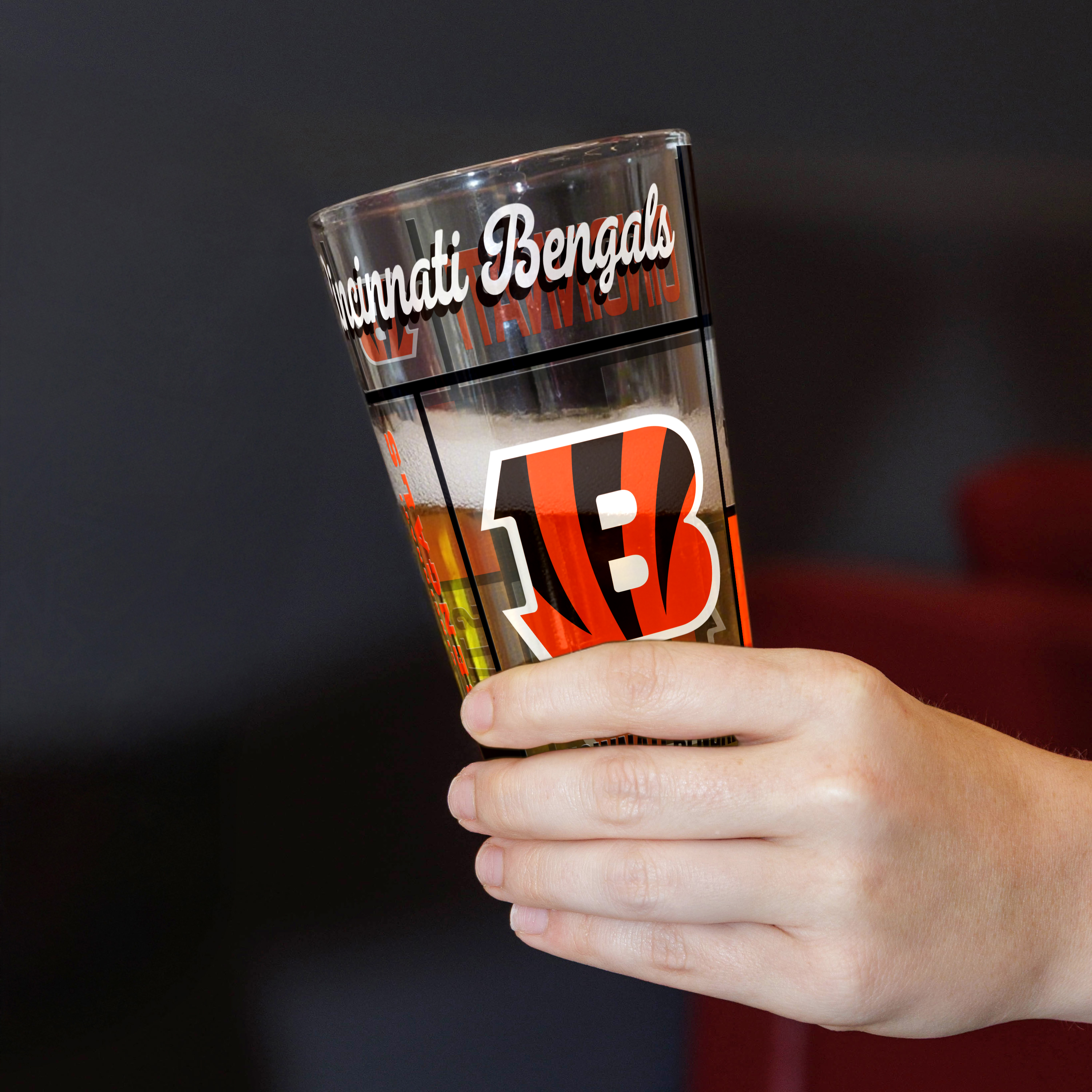 Cincinnati Bengals 16oz Quilted Stained Pint Glass    