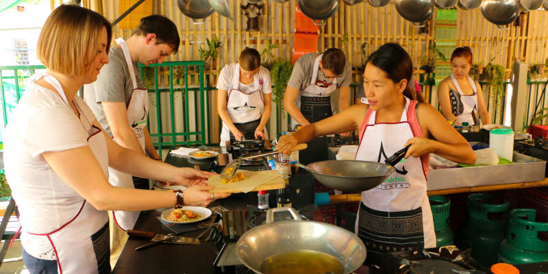 Akha and Thai Cooking Class and Market Tour