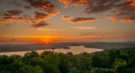 Essentials of Guatemala: Mayan Culture and Nature Adventure