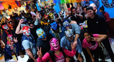 Pulque e Lucha Libre al Santo Ring