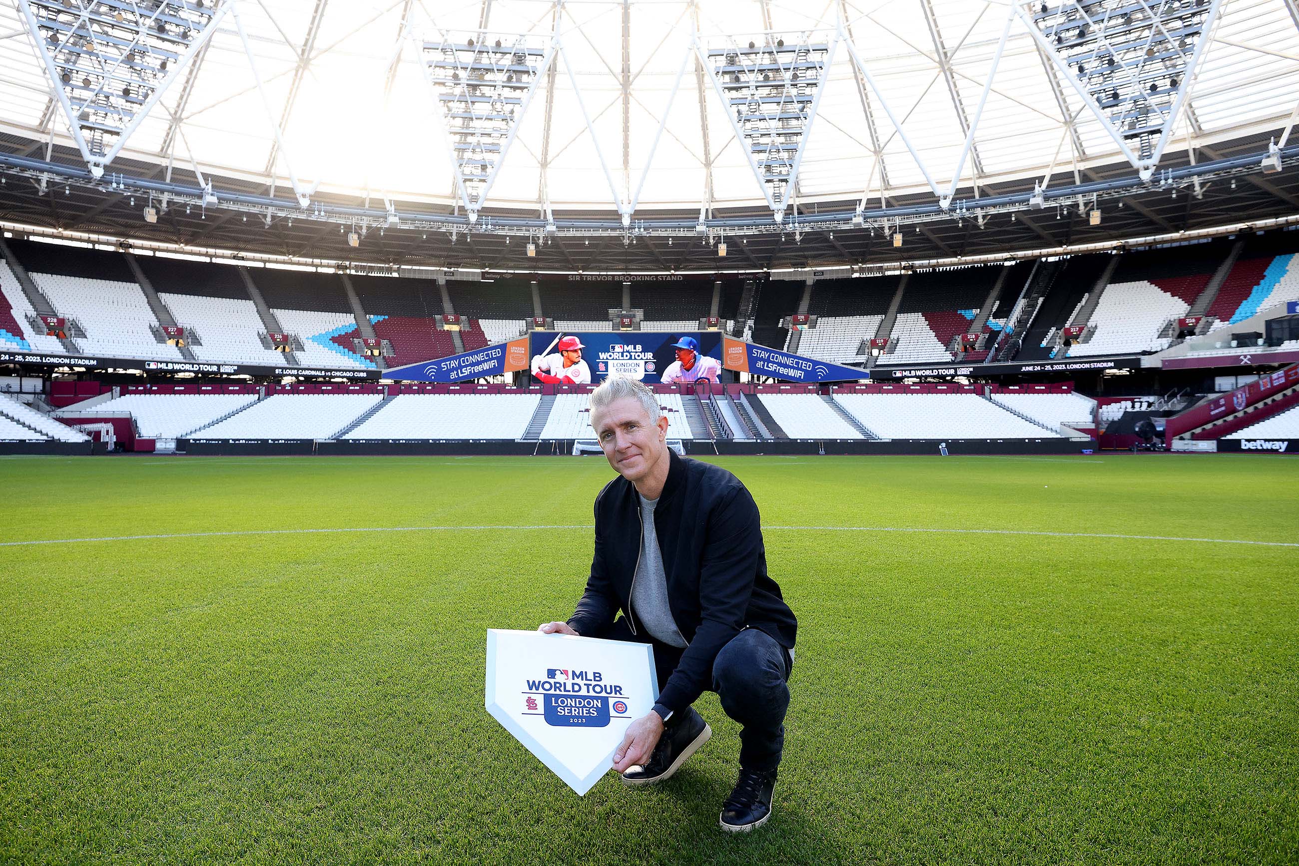 West Ham stadium transformed for baseball & MLB London Series