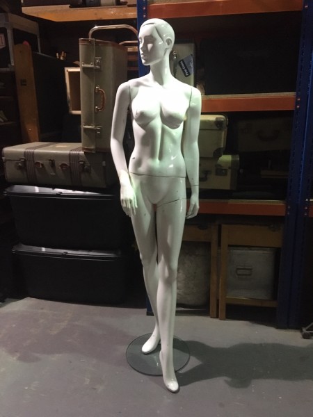 1: Female Mannequin