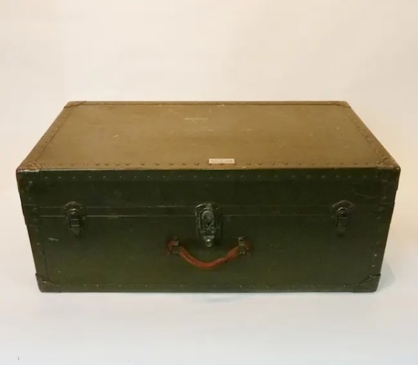2: Green Wooden Vintage Chest/Trunk