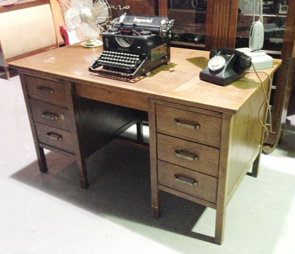 1: Vintage Oak Desk