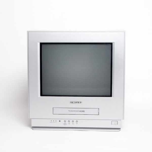 4: Non Practical Samsung TV With VHS Player