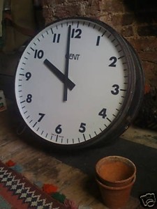 1: Vintage Railway Station Clock (Working)