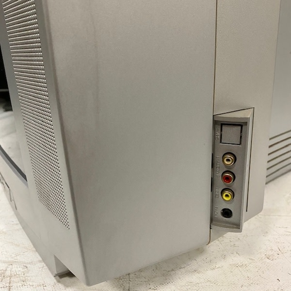 3: Fully Working Toshiba Colour TV (26