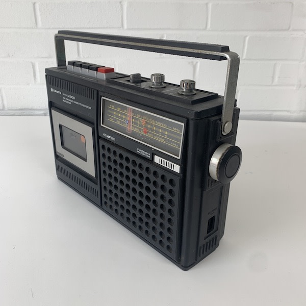 1: Sanyo Model M2420 Radio (Non Practical)