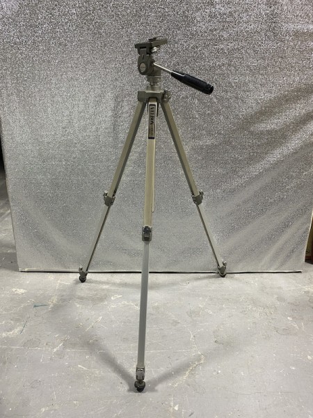 3: Vintage Extendable Camera Tripod