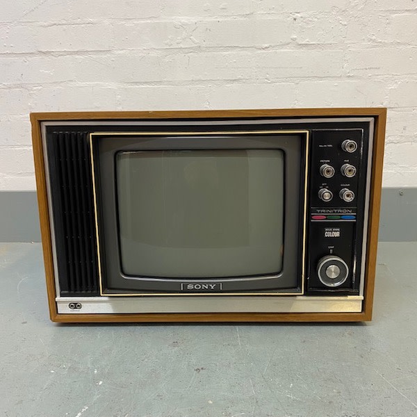 1: Static Only Sony Trinitron Solid State TV