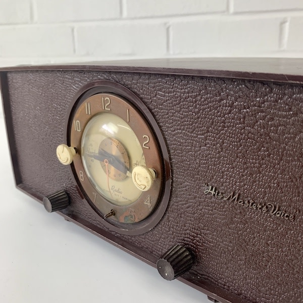2: Vintage His Master's Voice Radio (Non Practical)